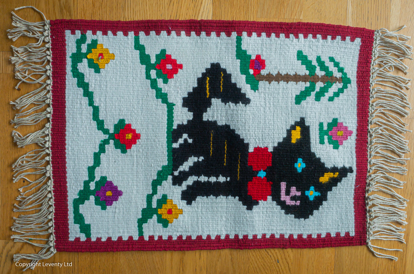 Hand made traditional Bulgarian B rug- Pano 11