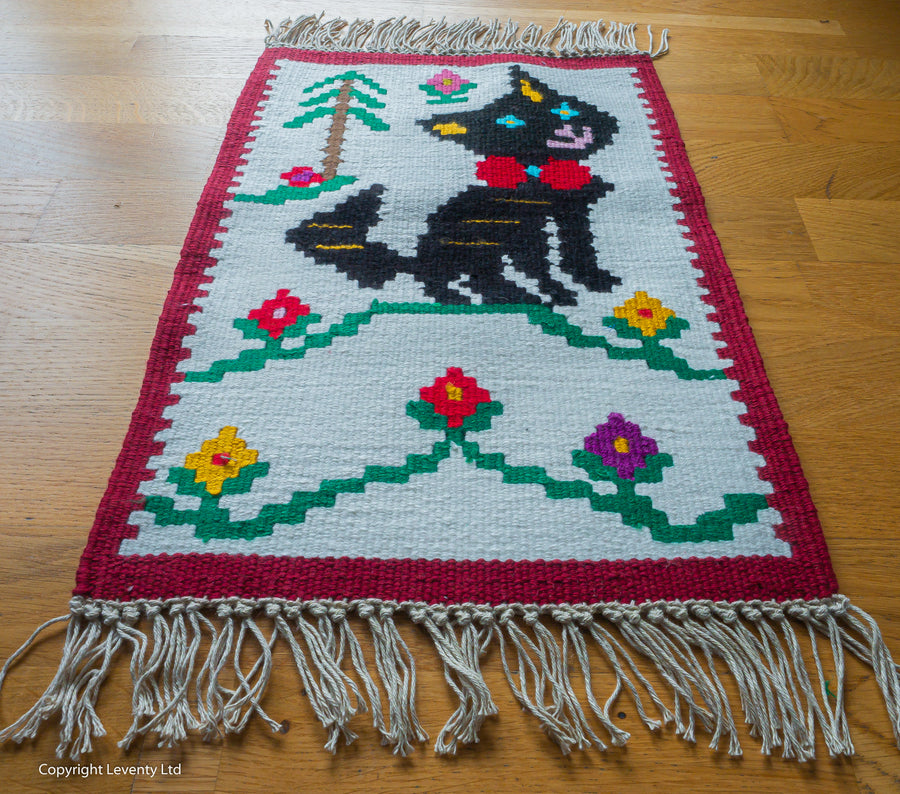 Hand made traditional Bulgarian B rug- Pano 11