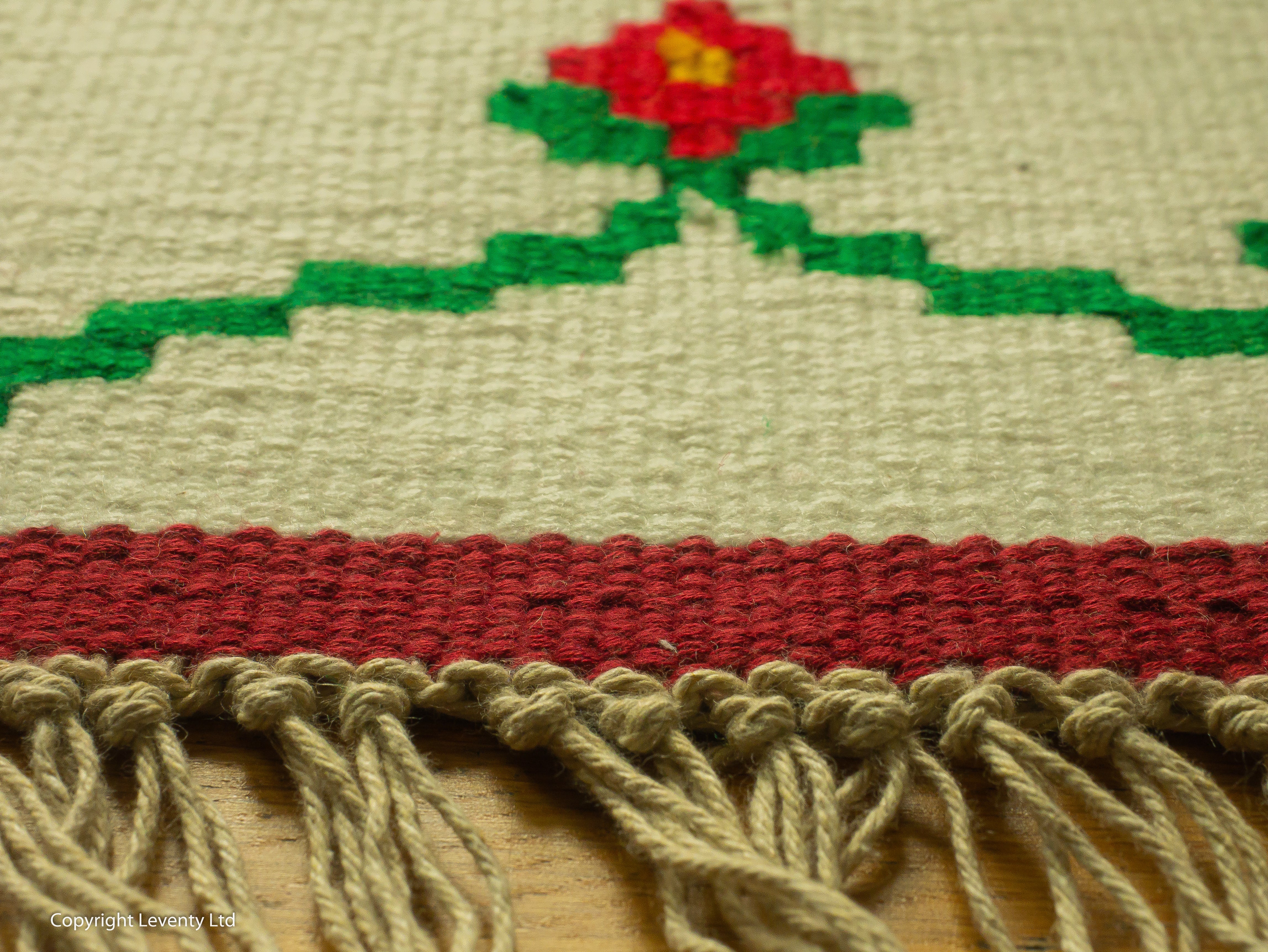 Hand made traditional Bulgarian B rug- Pano 11