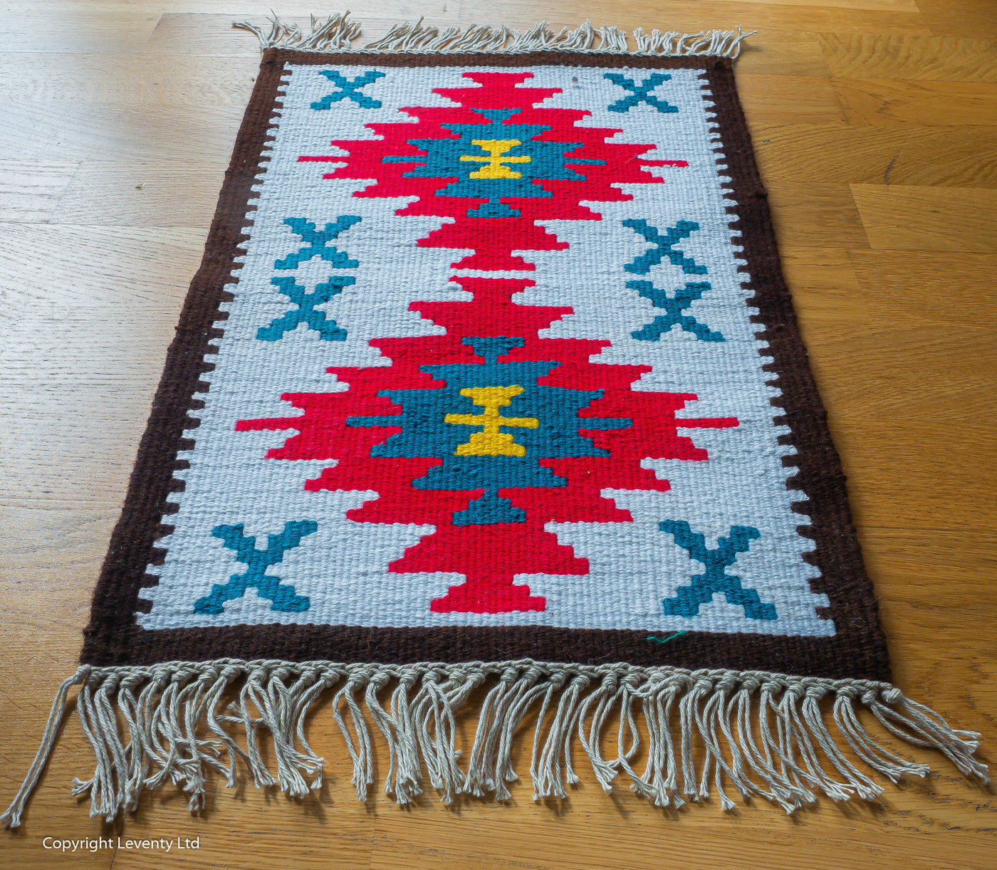 Hand made traditional Bulgarian B rug- Pano 7